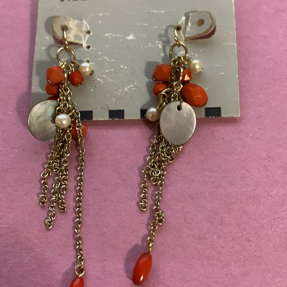 Melanie Lyne earrings - Picture 3 of 5